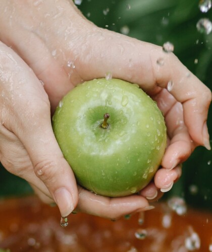 Маски для лица из яблок от морщин – ТОП-10 омолаживающих рецептов