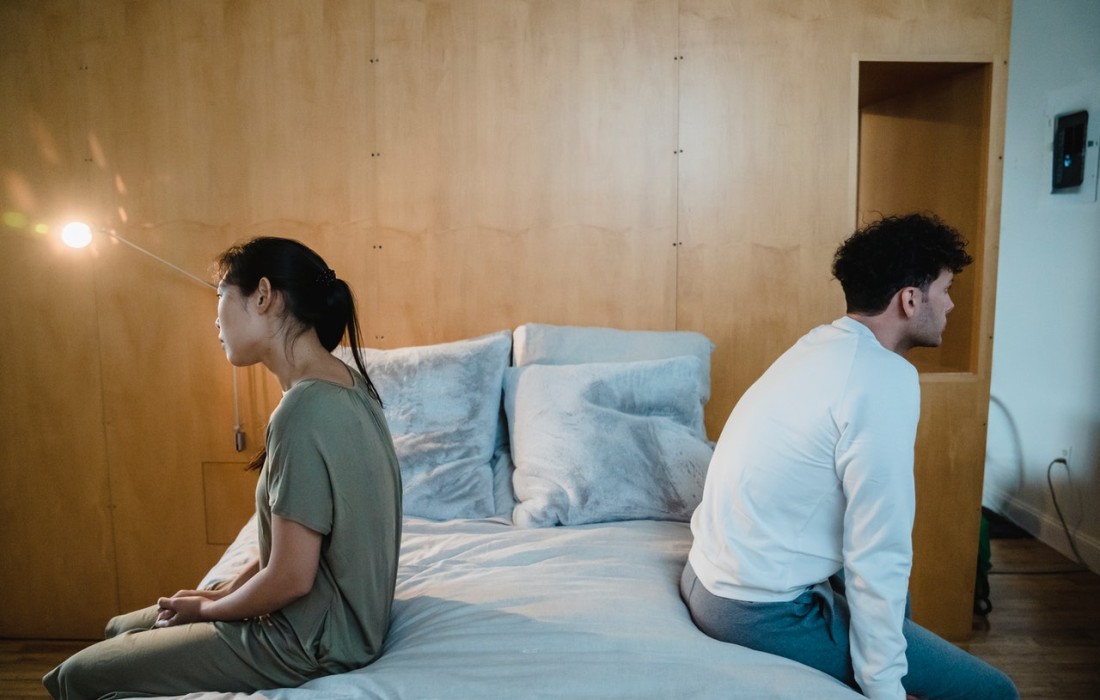 Что делать, если муж не разговаривает со мной после ссоры