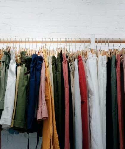 6 базовых правил, как подобрать гардероб, чтобы было все необходимое, но ничего лишнего