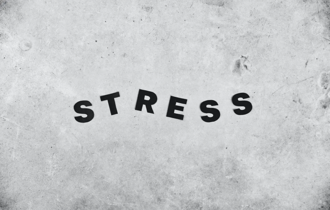 надпись "стресс"